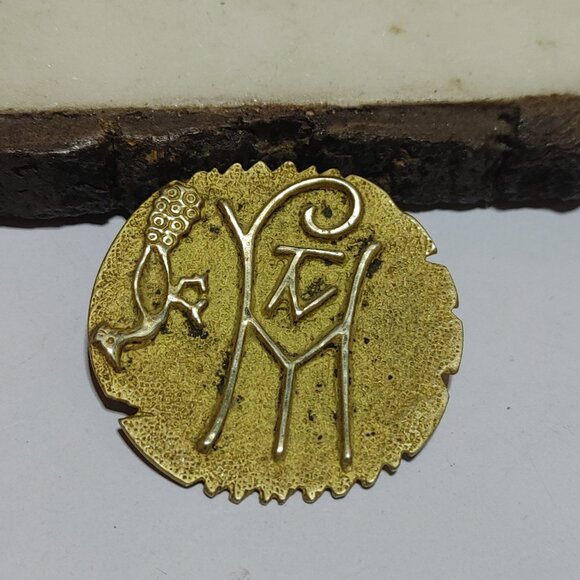 Vermeil Gold over 800 Silver Egyptian Revival Peacock Vintage Brass Pin Brooch - Picture 7 of 8